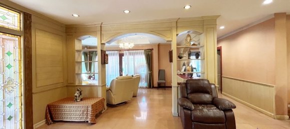 6 bedrooms House in Chiang Mai, Thailand No. 23373 6