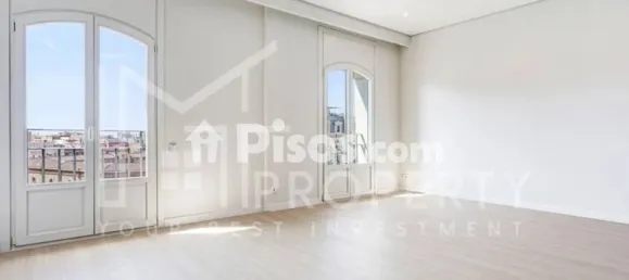 Квартира с 3 спальнями в Эшампле, Испания № 183878 25