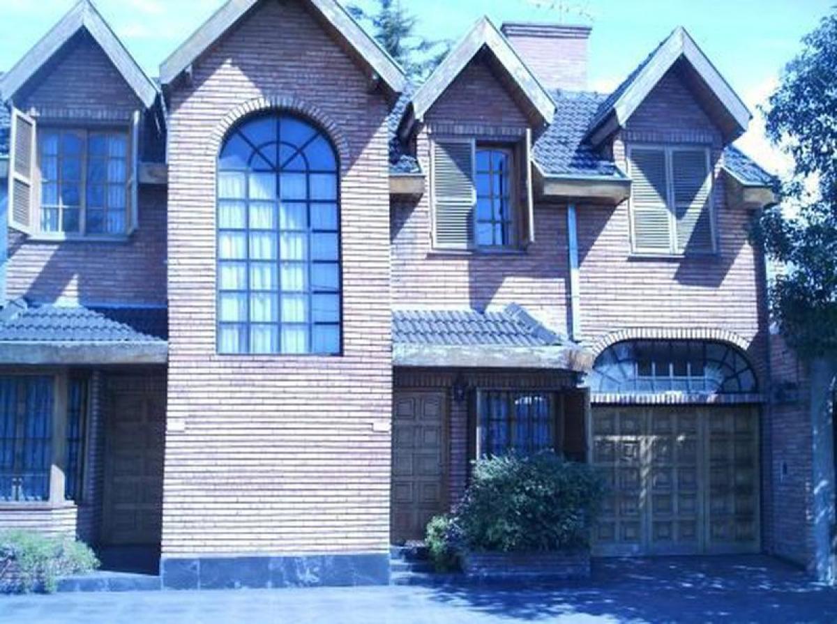 3 bedrooms House in General San Martin, Argentina No. 97497