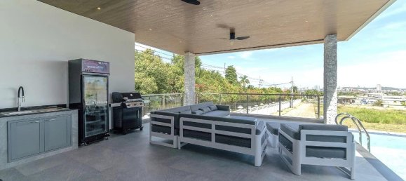 Кафе / ресторан с 6 спальнями в Паттайя, Таиланд № 8913 15