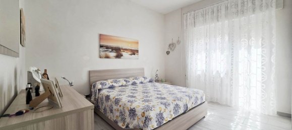 3 bedrooms Apartment in Pomezia, Italy No. 332090 16