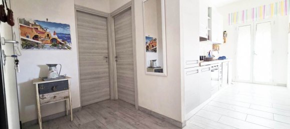 3 bedrooms Apartment in Pomezia, Italy No. 332090 8