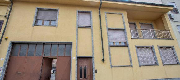 3 Schlafzimmer Haus in Trino, Italy, Nr. 232082 15