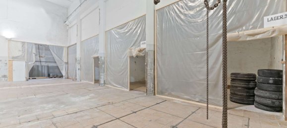 Здание с 21 комнатой в Штутгарт, Германия № 245033 27