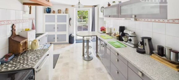 4 chambres Maison de ville à Bourg-des-Comptes, France No. 330796 7