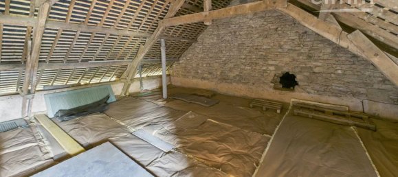 4 chambres Maison de ville à Bourg-des-Comptes, France No. 330796 13