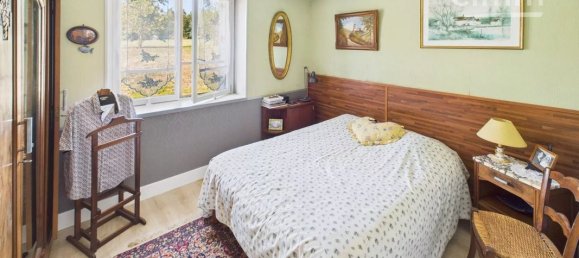 4 chambres Maison de ville à Bourg-des-Comptes, France No. 330796 9