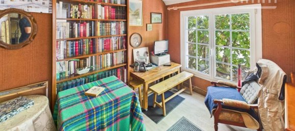 4 chambres Maison de ville à Bourg-des-Comptes, France No. 330796 11