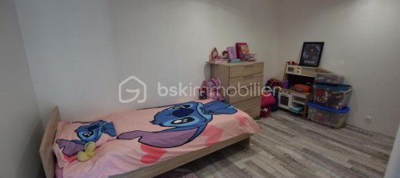 4 Schlafzimmer Haus in Coulommiers, France, Nr. 283521 9