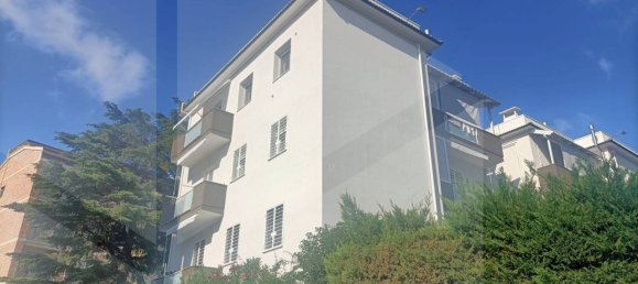 5 rooms Commercial property in Bari, Italy No. 21023 5