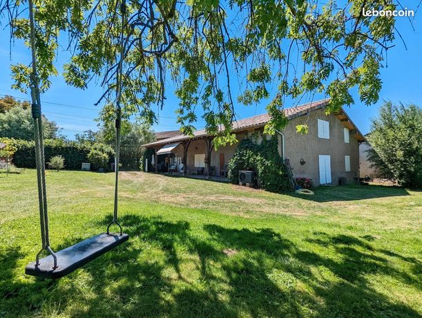 5 Schlafzimmer Haus in Creches-sur-Saone, France, Nr. 309011