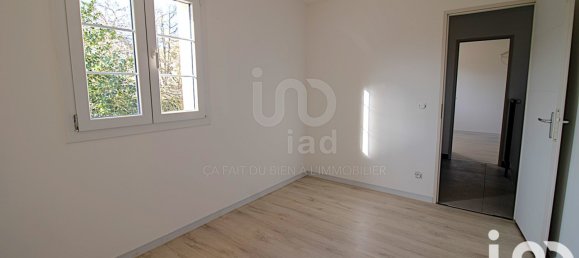 4 Schlafzimmer Haus in Crevecoeur-le-Grand, France, Nr. 46892 11