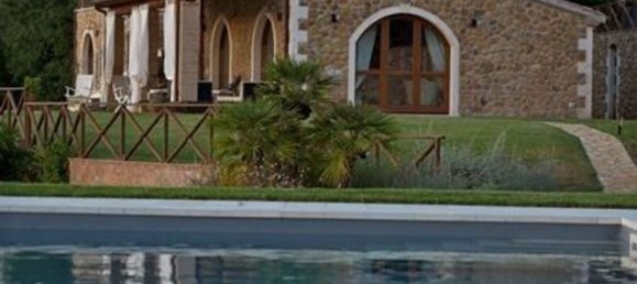 10 rooms House in Manciano, Italy No. 77512 2