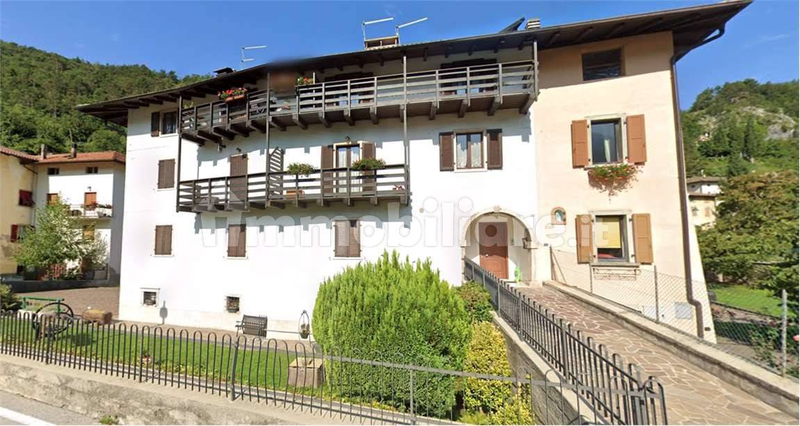 Apartamento T4 em Cavedine, Italy N.º 261986