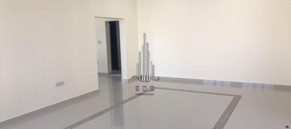 Villa T7 em Khalifa City, UAE N.º 38582 2