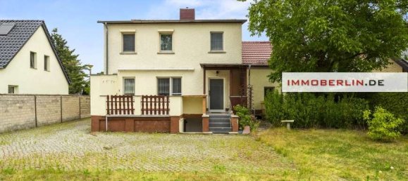 6 rooms House in Potsdam, Germany No. 241011 12
