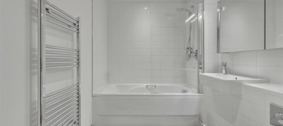 2 bedrooms Office in London, United Kingdom No. 7842 11