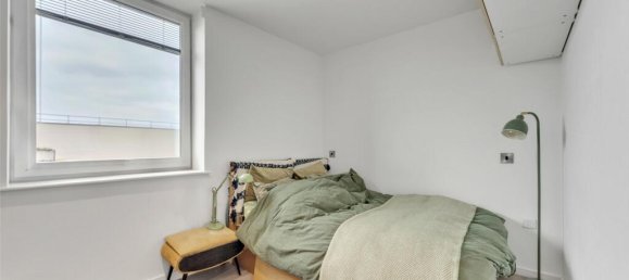 2 bedrooms Office in London, United Kingdom No. 7842 10