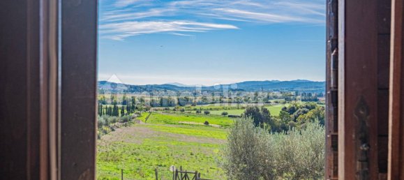 4 Schlafzimmer Villa in Gavorrano, Italy, Nr. 209006 15