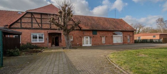 4 bedrooms Building in Nienburg, Germany No. 152844 3