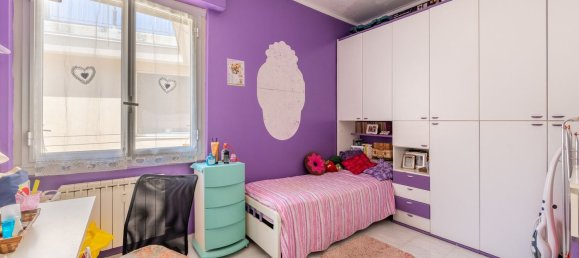 7-salle Appartement à Genoa, Italy No. 187331 10