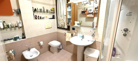 4 Schlafzimmer Wohnung in Cascina, Italy, Nr. 355137 9