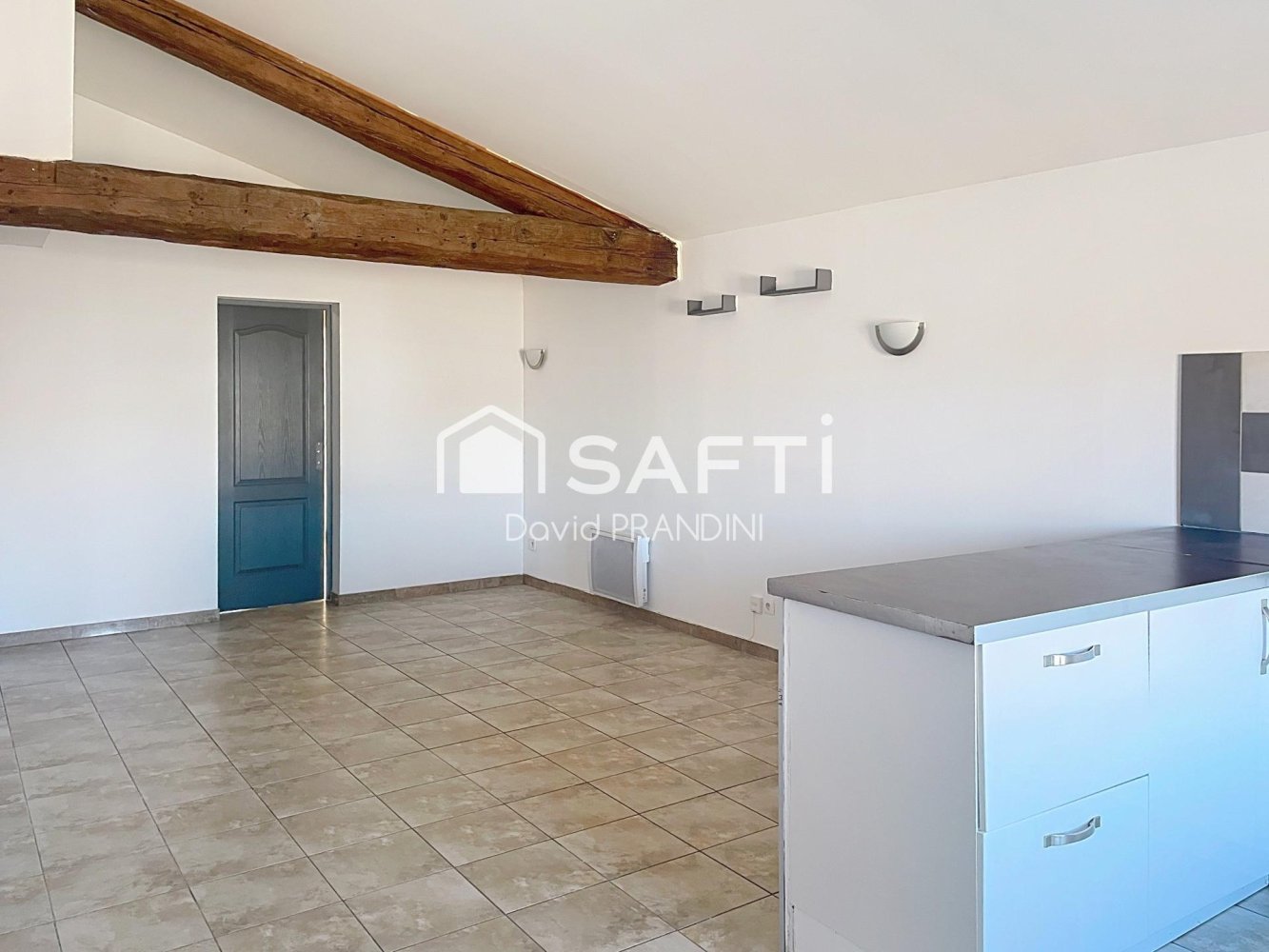 Apartamento de 3 habitaciónes en Maraussan, France No. 276944