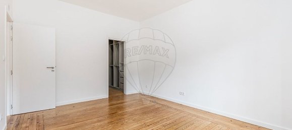 4 bedrooms Apartment in Lisbon, Portugal No. 117503 10