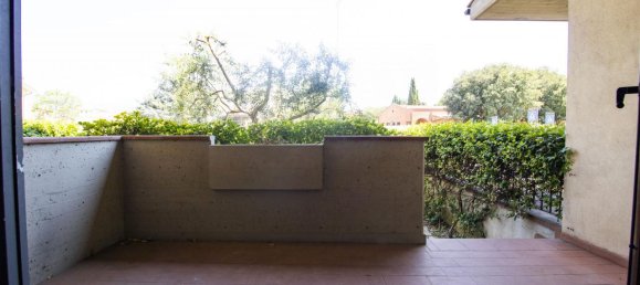 4 rooms Apartment in Prato, Italy No. 129294 14