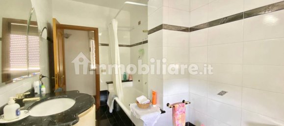 3 Schlafzimmer Wohnung in Gaggi, Italy, Nr. 261969 34