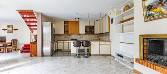 Casa de 3 dormitorios en Courbevoie, France No. 130214 7