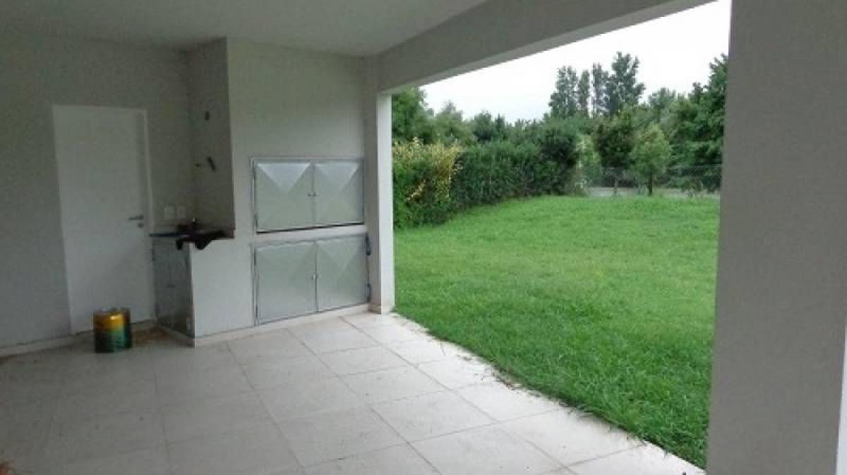 5 bedrooms House in Pilar, Argentina No. 84973