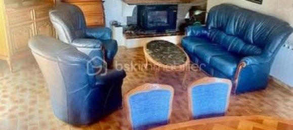 Casa de 3 dormitorios en Bompas, France No. 282965 2