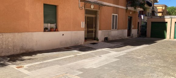 3 Schlafzimmer Wohnung in Rome, Italy, Nr. 320943 4