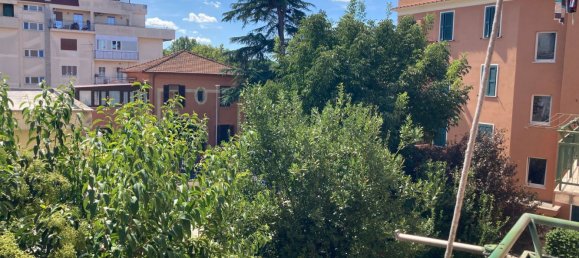 3 Schlafzimmer Wohnung in Rome, Italy, Nr. 320943 13