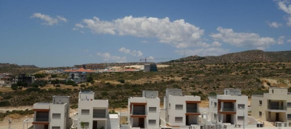 4 bedrooms Villa in Limassol, Cyprus No. 1960 2