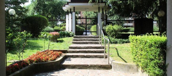 Пентхаус с 3 спальнями в Монца, Италия № 364635 47