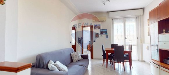 Квартира с 2 спальнями в Бьяссоно, Италия № 378720 5