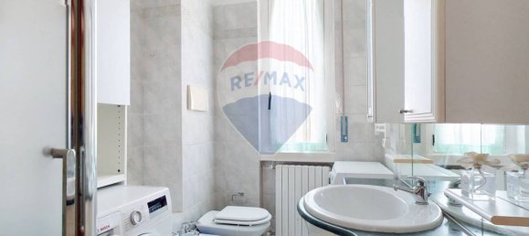 Квартира с 2 спальнями в Бьяссоно, Италия № 378720 14