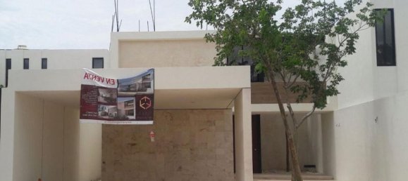 Casa de 3 dormitorios en Mérida, Mexico No. 76696 2