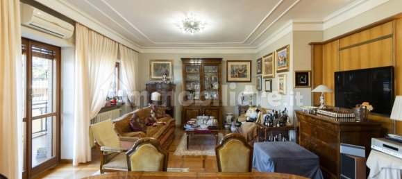 3 Schlafzimmer Wohnung in Rome, Italy, Nr. 161555 5