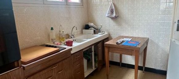 3 bedrooms House in Sainte-Colombe, France No. 199648 3