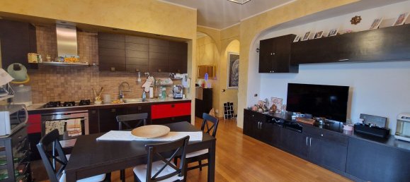 Apartamento de 3 dormitorios en Rome, Italy No. 318811 2