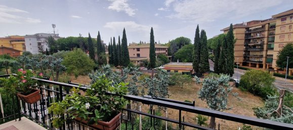 Apartamento de 3 dormitorios en Rome, Italy No. 318811 5