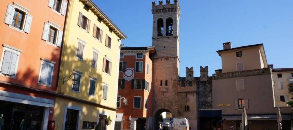 1 room Commercial property in Riva del Garda, Italy No. 355157 4