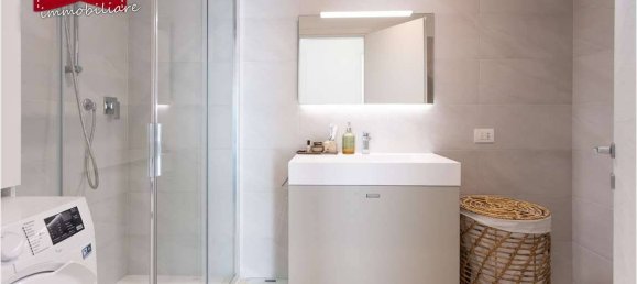 Квартира с 3 спальнями в Мартеллаго, Италия № 323076 17