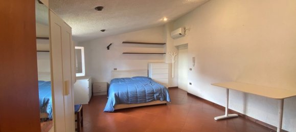 1 bedroom Apartment in Perugia, Italy No. 317171 2