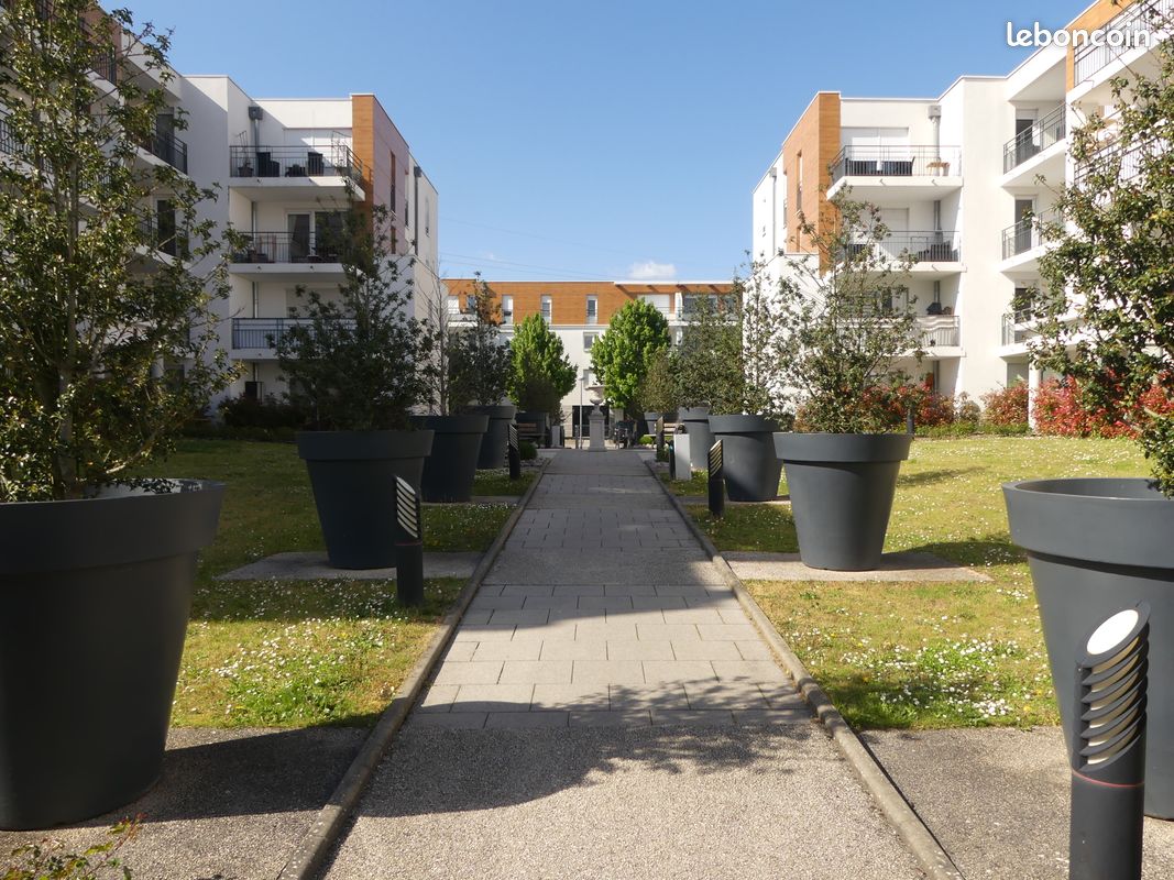 Apartamento de 2 dormitorios en Eckbolsheim, France No. 320133