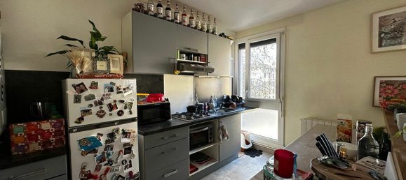 2 chambres Appartement à Bourges, France No. 68315 4