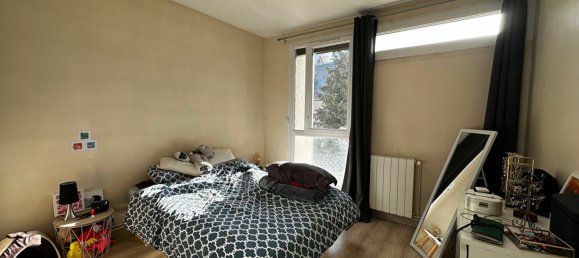 2 chambres Appartement à Bourges, France No. 68315 6